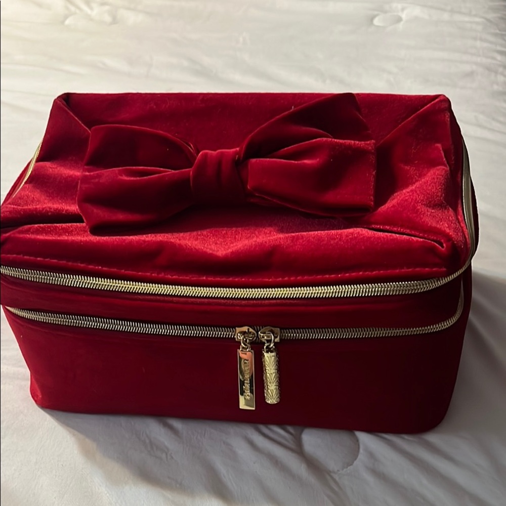 Estee Lauder Red and Gold Cosmetic Bags Velvet Collection
